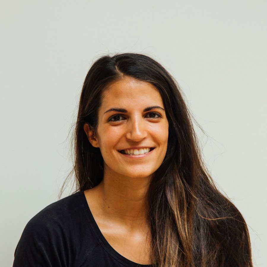 Portrait of Tara Fernandes, strength coach